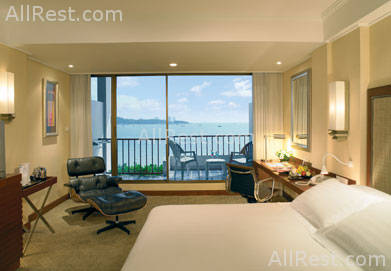 Dusit Resort Pattaya Beach 6